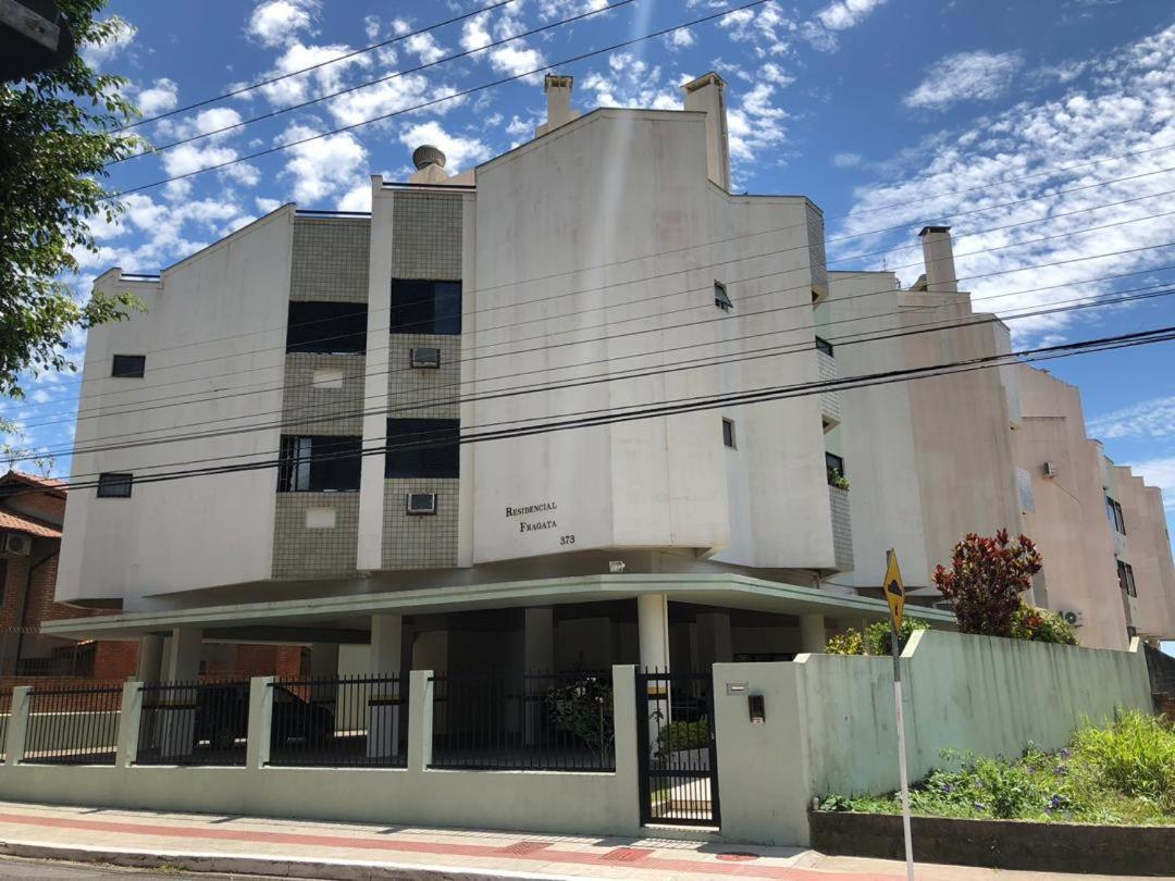 Apartamento A 100 Metros Da Praia Em Canasvieiras Florianópolis Exterior foto
